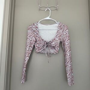 SHEIN pink and white patterned long sleeve crop top